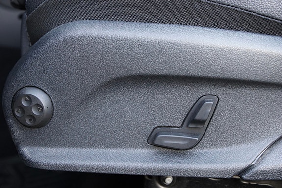 Mercedes-Benz GLC220 d 16 of 26