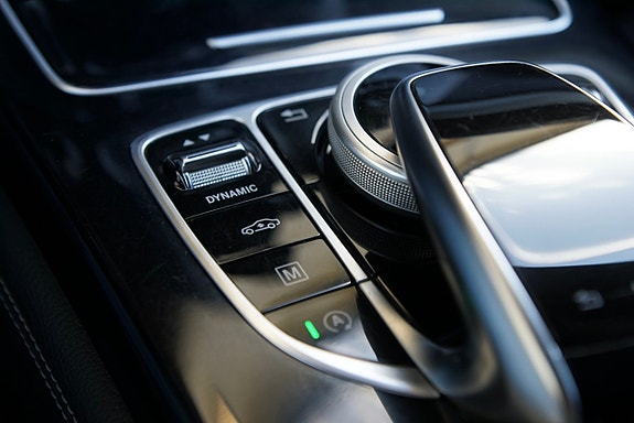Mercedes-Benz GLC220 d 22 of 26