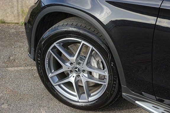 Mercedes-Benz GLC220 d 7 of 26