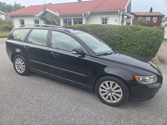 Volvo V50 15 of 25