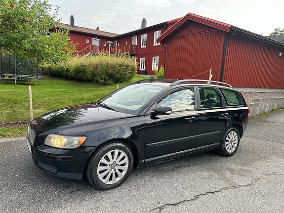 Volvo V50 12 of 25