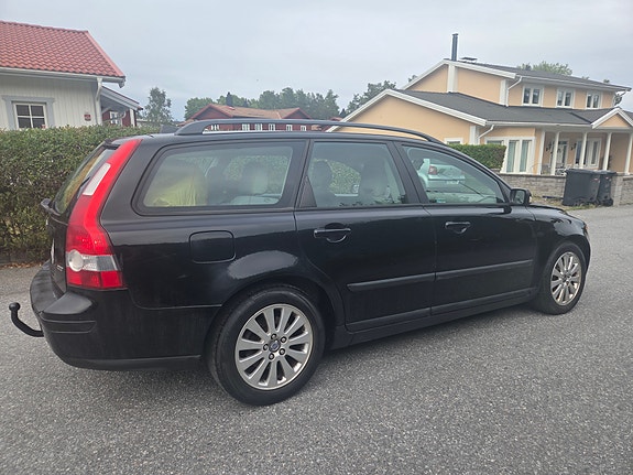 Volvo V50 16 of 25