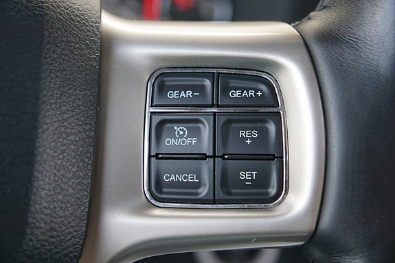 Dodge RAM 1500 20 of 26