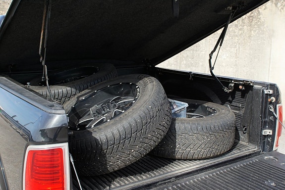 Dodge RAM 1500 8 of 26