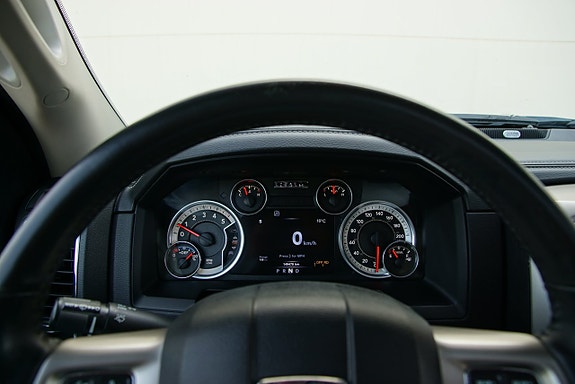 Dodge RAM 1500 19 of 26