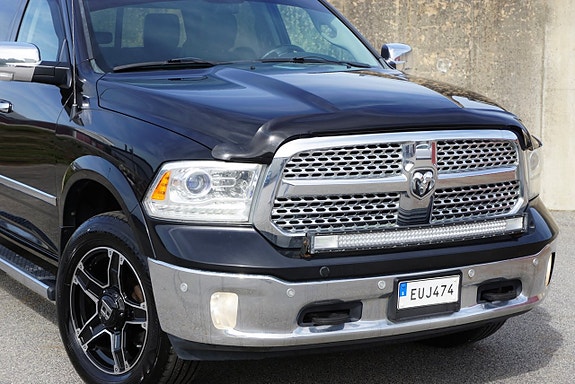 Dodge RAM 1500 3 of 26