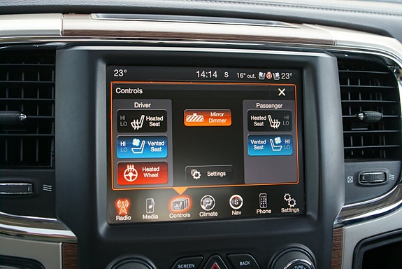 Dodge RAM 1500 24 of 26
