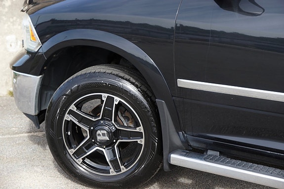 Dodge RAM 1500 9 of 26