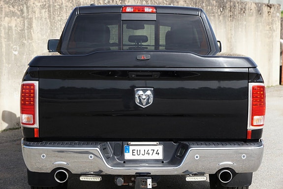Dodge RAM 1500 13 of 26