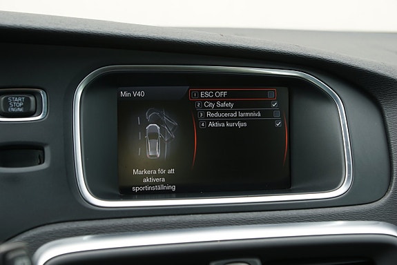 Volvo V40 Cross Country 20 of 21