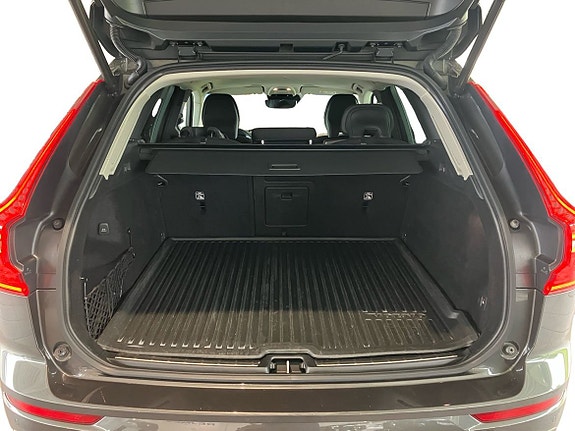 Volvo XC60 14 of 14