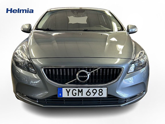 Volvo V40 3 of 10