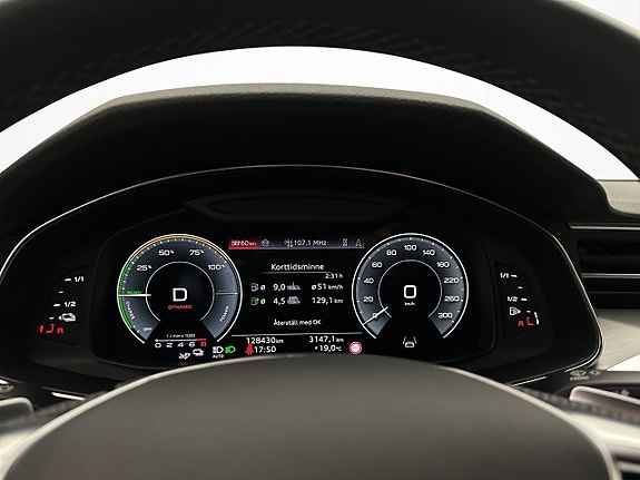 Audi A6 14 of 30