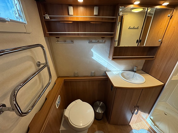 KABE Royal Hacienda 880 BTDL KS 10 of 13