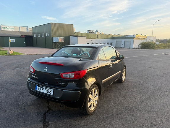 Mitsubishi Colt 5 of 9