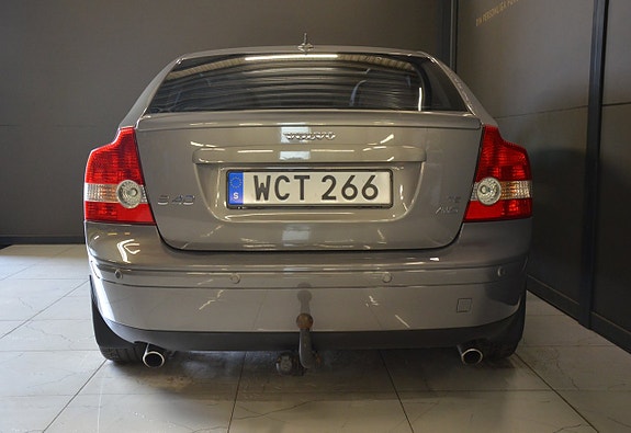 Volvo S40 5 of 21