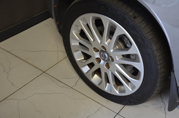Volvo S40 13 of 21