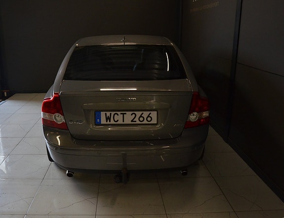 Volvo S40 6 of 21