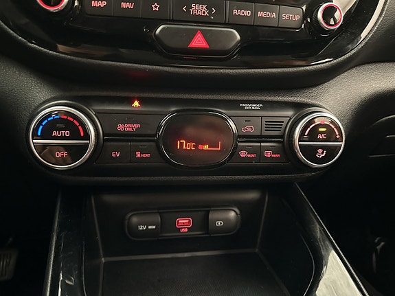 Kia e-Soul 21 of 30