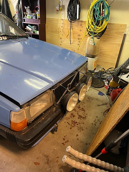 Volvo 740 2 of 6