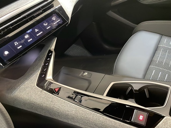 Peugeot 3008 14 of 18