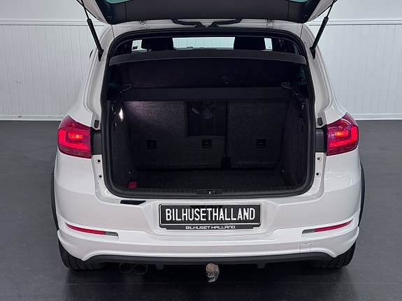 Volkswagen Tiguan 10 of 27