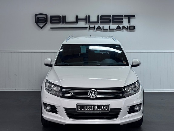 Volkswagen Tiguan 3 of 27