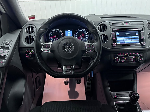 Volkswagen Tiguan 19 of 27