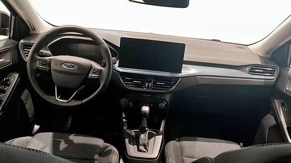 Ford Focus 4 of 12
