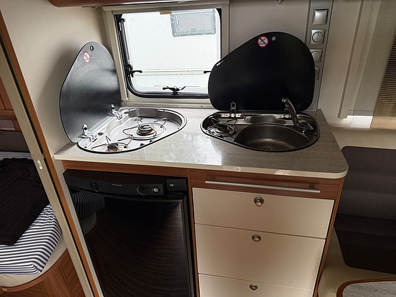 Adria Adora 542 UT 5 of 13