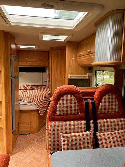 Adria 650SP.                          Fin, fukttestad UA, ny kamrem och ny besiktad 6 of 15