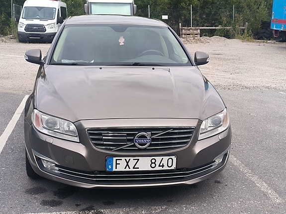 Volvo S80 3 of 8