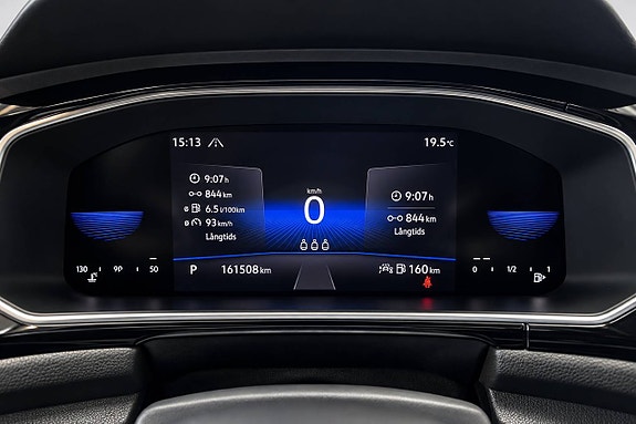 Volkswagen T-Roc 14 of 17