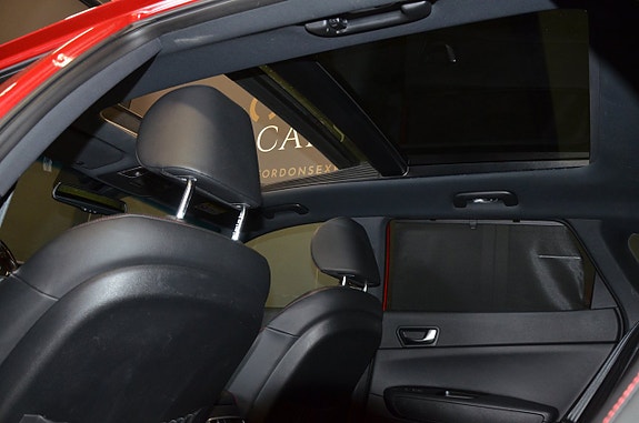 Kia Optima 17 of 20