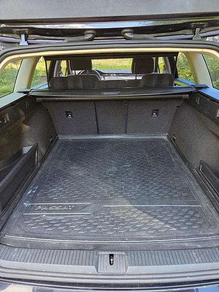 Volkswagen Passat 6 of 7