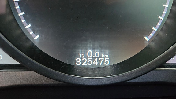 Volvo XC70 6 of 9