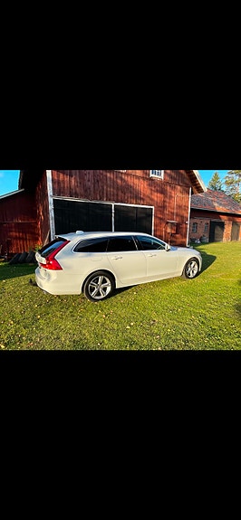 Volvo V90 4 of 11