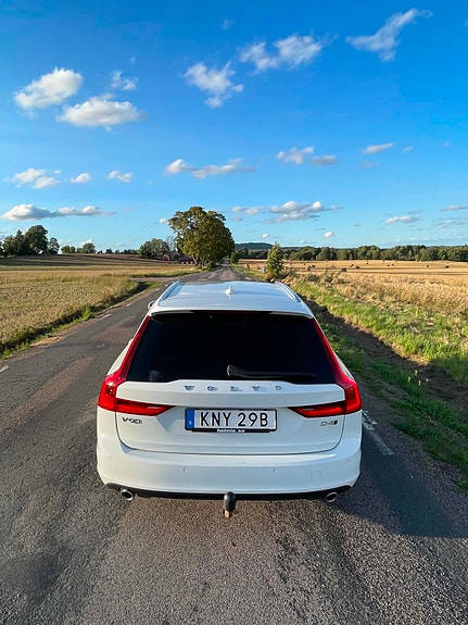 Volvo V90 3 of 11