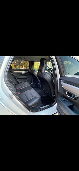Volvo V90 8 of 11