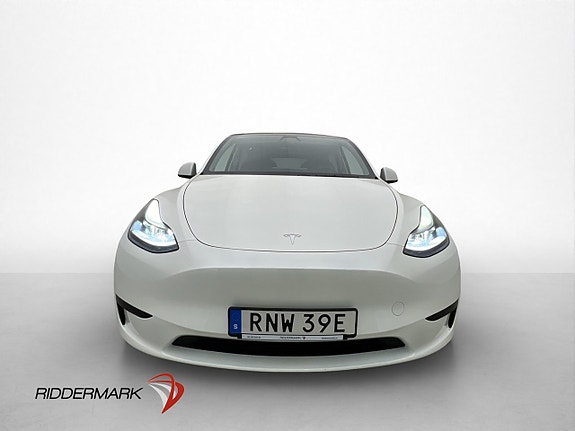 Tesla Model Y 3 of 30