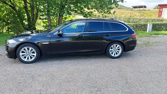 BMW 520d 3 of 7
