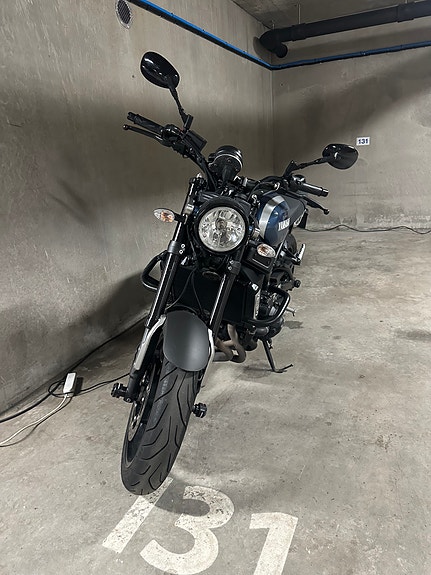 Yamaha XSR900 4 of 4