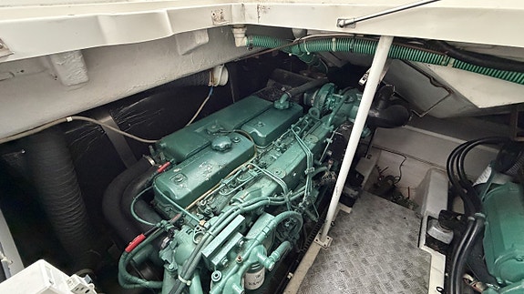 Fairline Targa 48  / 2x VP TAMD 74 EDC - 00 29 of 29