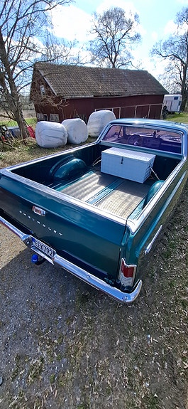Chevrolet El Camino 10 of 17