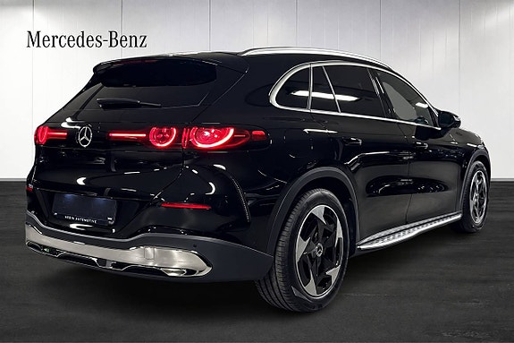 Mercedes-Benz GLC300 3 of 21