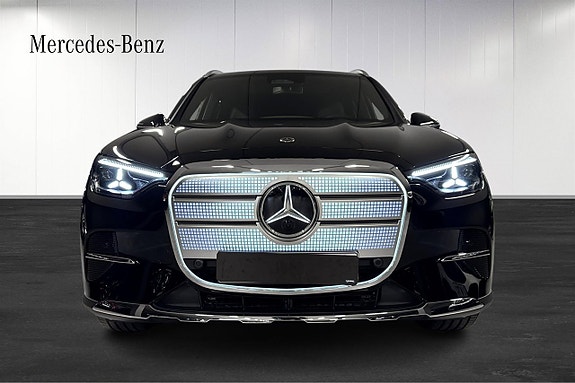 Mercedes-Benz GLC300 18 of 21