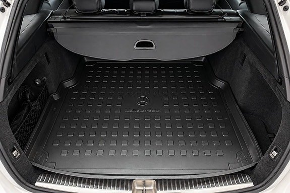 Mercedes-Benz C200 d 7 of 17