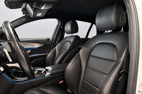 Mercedes-Benz C200 d 10 of 17