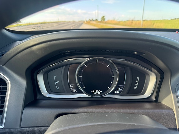 Volvo XC60 4 of 4