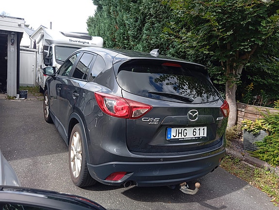 Mazda CX-5 2 of 3